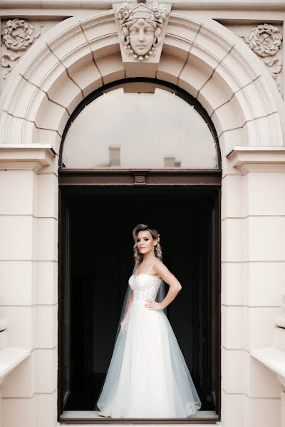 Wedding photographer Karol Woś (photowos). Photo of 17 January 2022