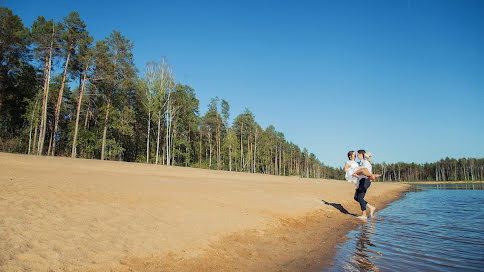 Wedding photographer Viktor Parfenov (parfionov). Photo of 19 October 2017