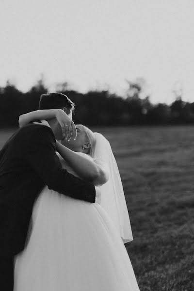 Wedding photographer Hjørdis Johannesen (cevfttr). Photo of 19 April 2023