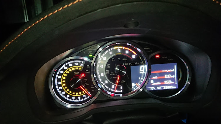 86のIndicator・メーターパネル交換・DIYに関するカスタム事例の投稿画像1枚目