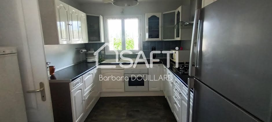 Vente maison 6 pièces 140 m² à Saint-Sulpice-de-Royan (17200), 364 000 €