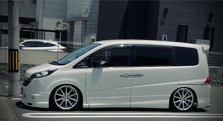 ステップワゴンの病院の駐車場・カメ活・微熱あり！・病院通い・風邪には気を付けましょうに関するカスタム事例の投稿画像1枚目