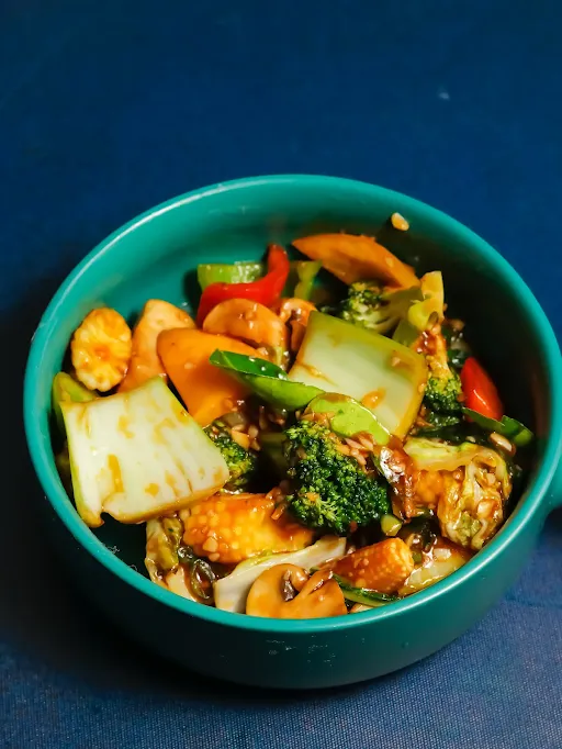 Veg Wok Tossed House Special