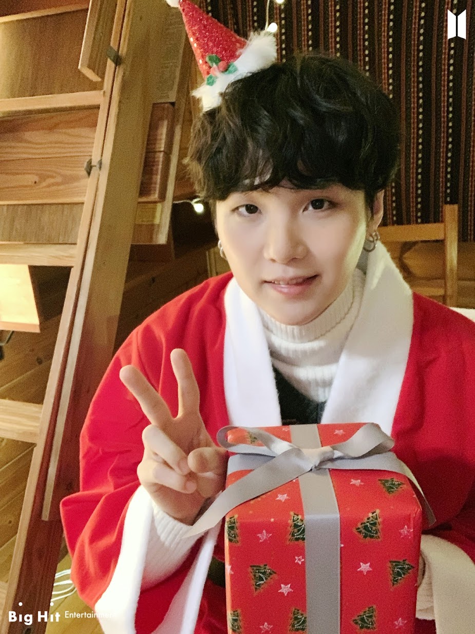 BTS Releases A Christmas-Themed Photoshoot To Make Your Days Merry And ...