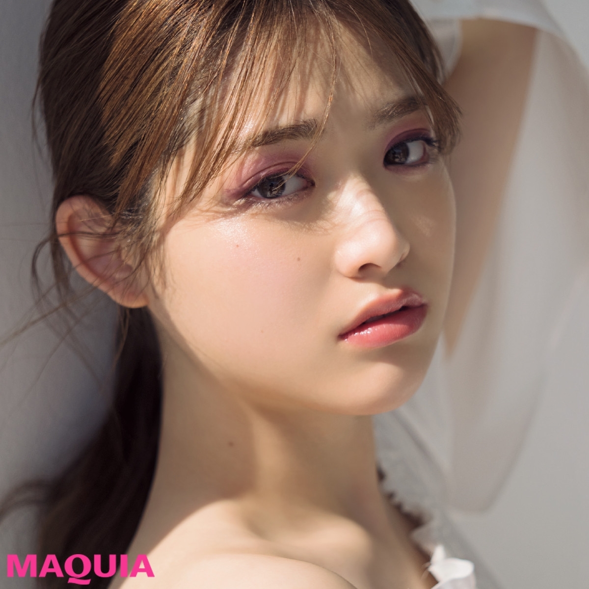 【乃木坂46松村沙友理×河北裕介】凛としたムードのフューシャピンクメイク TRILL【トリル】