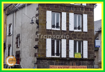 appartement à Pierrefort (15)