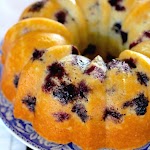 Fresh Blueberry Muffin Cake was pinched from <a href="https://www.thecountrycook.net/blueberry-muffin-cake/" target="_blank" rel="noopener">www.thecountrycook.net.</a>