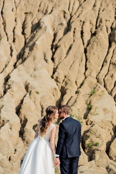 Fotógrafo de casamento Valeriya Prokhor (prokhorvaleria). Foto de 16 de setembro 2019