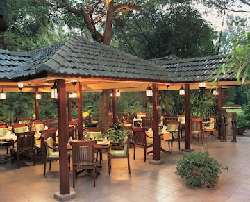 Rim Naam Restaurant (The Oberoi Hotel) photo 