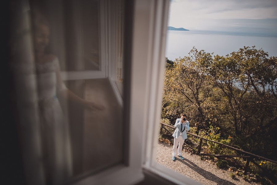 Fotografo di matrimoni Miroslav Kudrin (kremsoda). Foto del 16 febbraio 2014