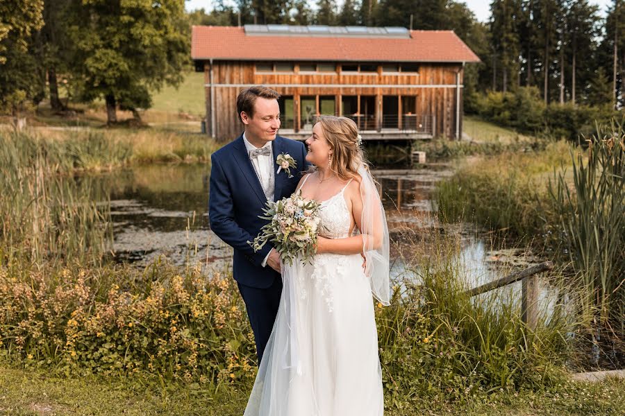 Fotografo di matrimoni Laura Roth (lauraroth). Foto del 29 novembre 2023