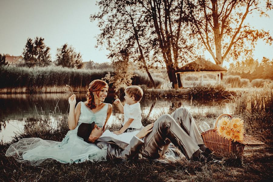 Fotógrafo de casamento David Kis (davidkisfoto). Foto de 28 de março 2018