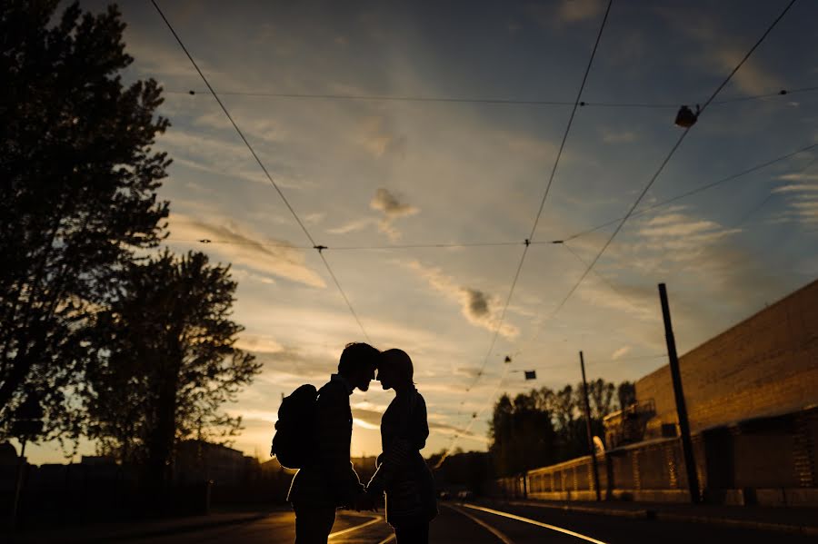 Fotógrafo de casamento Sergey Kolobov (kololobov). Foto de 2 de junho 2016