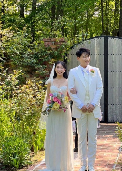 14歳年下の日本人女性と結婚した俳優イ ジフンが2回目の結婚式 日本で華やかウエディング写真 Trill トリル