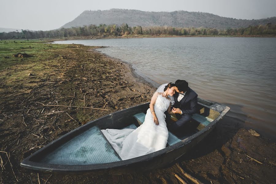 Fotógrafo de bodas Titipat Pahon (titipat2499). Foto del 8 de septiembre 2020