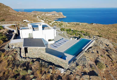 Villa avec piscine et jardin 4