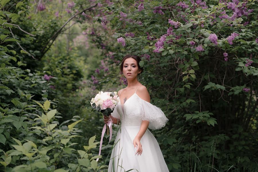 Wedding photographer Oksana Vedmedskaya (vedmedskaya). Photo of 2 July 2021