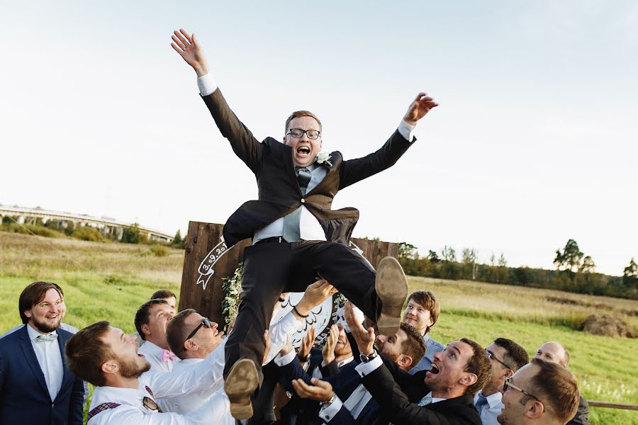 Jurufoto perkahwinan Dmitriy Loginov (dmitryloginov). Foto pada 17 September 2016