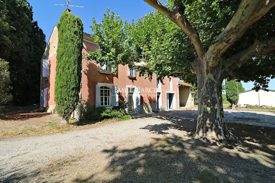 Vente maison 6 pièces  à Noves (13550), 1 300 000 €