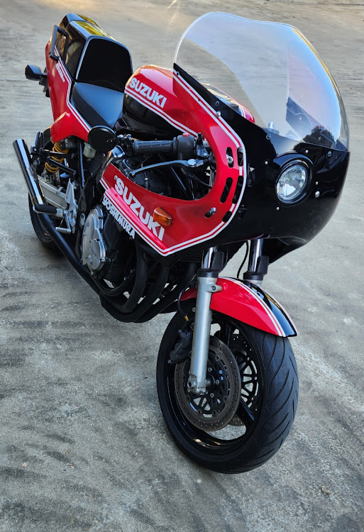 スカイライン GT-Rの前後ホイール違い・ドライブ・家族に感謝・旧型　シバタイヤに関するカスタム事例の投稿画像6枚目