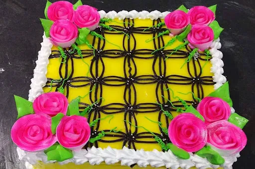 Square Shape Pineapple Cake [4 Kg]