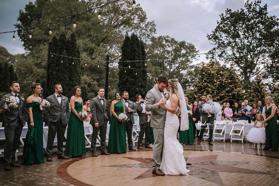 Wedding photographer Madison Lowe (madisonlowe). Photo of 30 December 2019