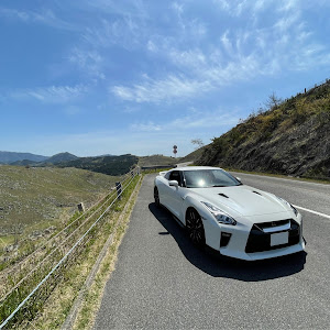 NISSAN GT-R R35