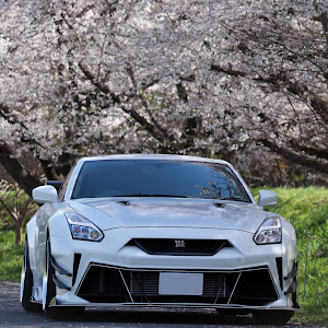 NISSAN GT-R R35