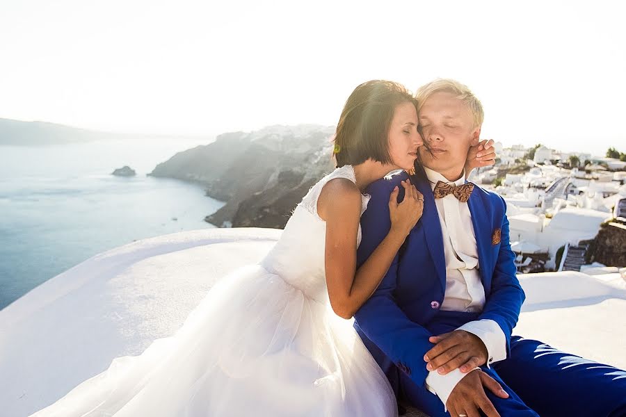 婚禮攝影師Elena Belyakova（helenabelyakova）。2015 4月12日的照片