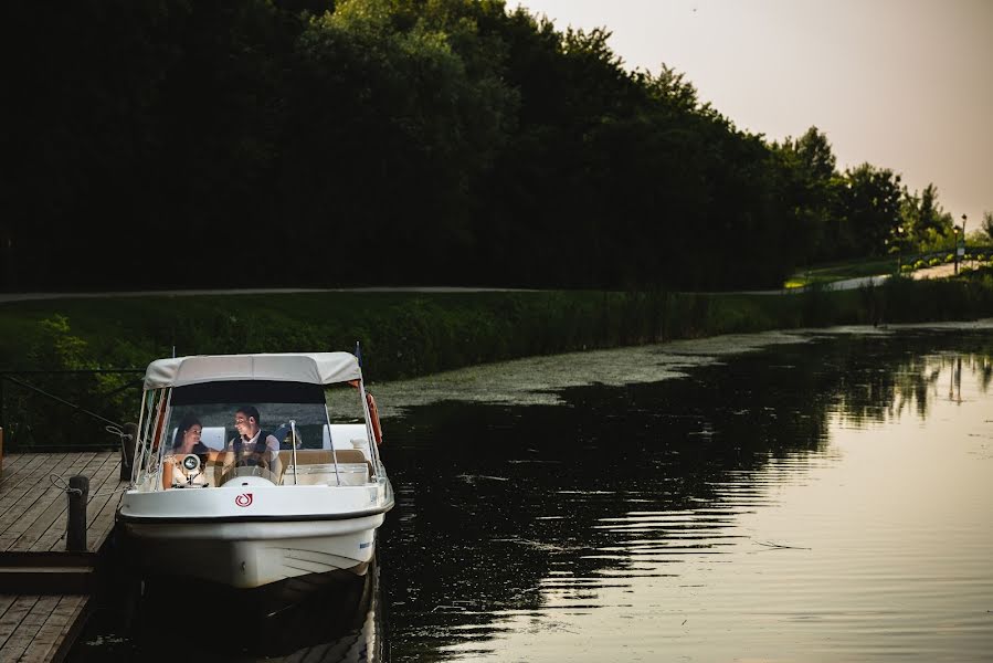 Wedding photographer Adrian Bratu (adrianbratu). Photo of 6 July 2018