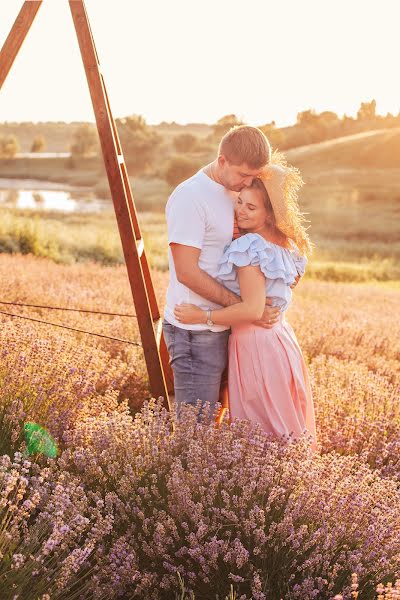 Fotografo di matrimoni Darina Mironec (darinkakvitka). Foto del 3 agosto 2019