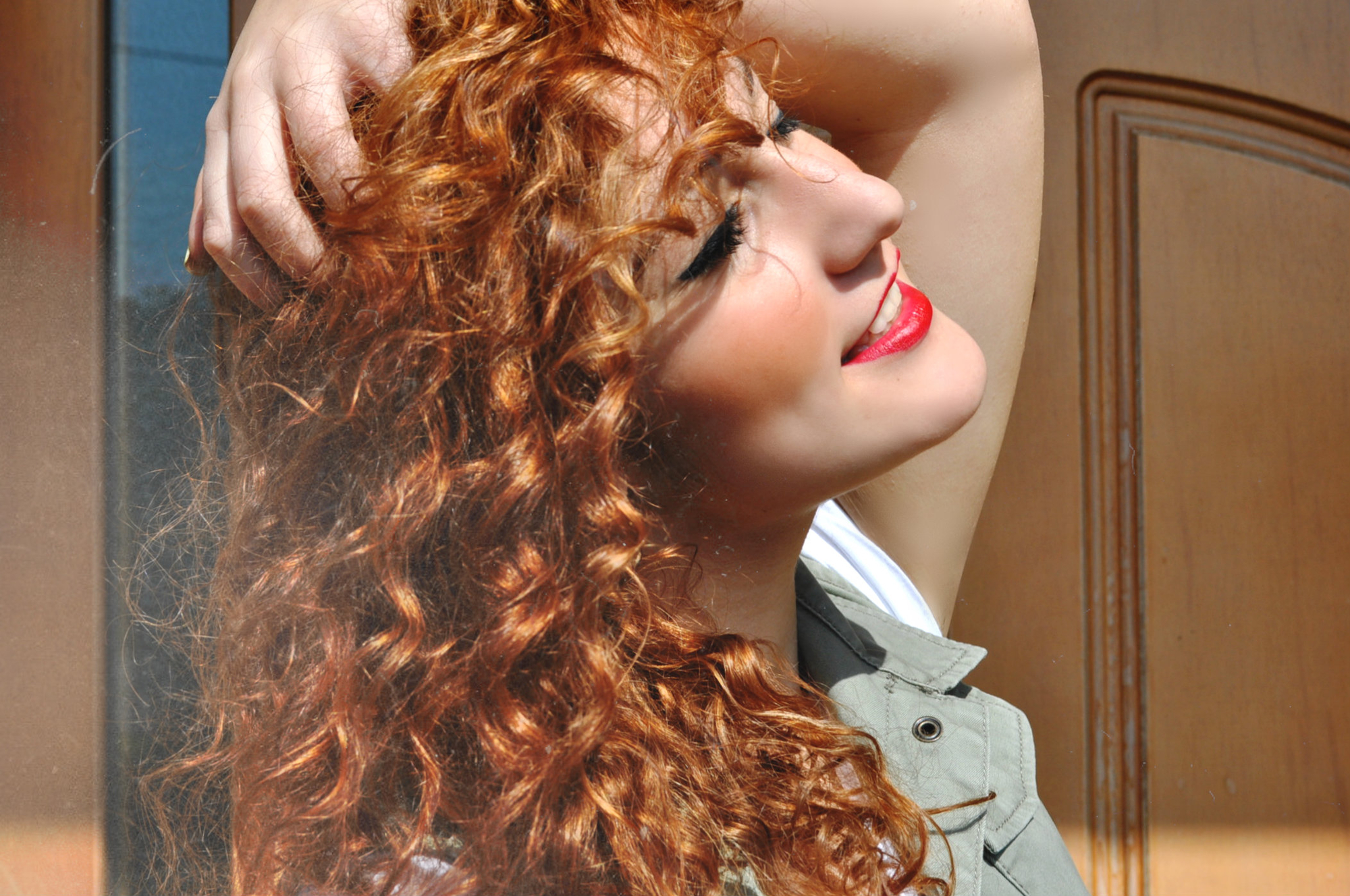 Orange Curly Hair di EriCostantini