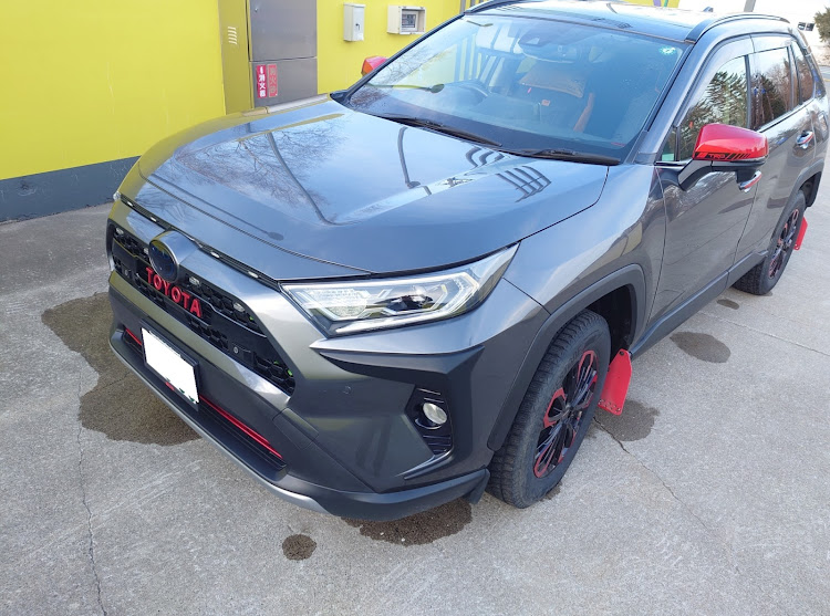 RAV4のRAV4・洗車・バリアスコート・グラシアスに関するカスタム事例の投稿画像1枚目