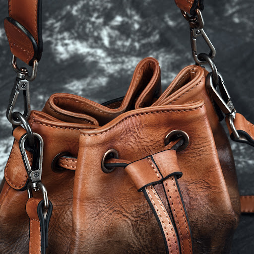 Title 4, New Retro Female Bag Small Bag Shoulder Messeng...