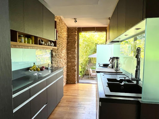 House 3