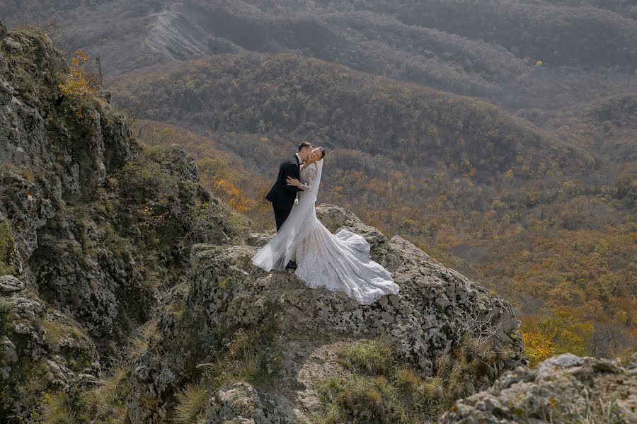 Wedding photographer Ekaterina Shestakova (martese). Photo of 30 November 2023