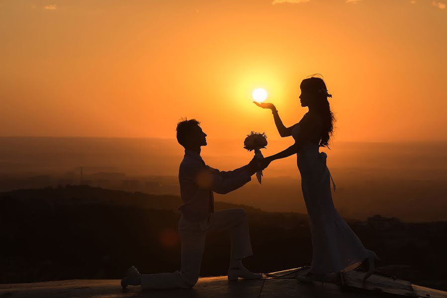 Fotógrafo de bodas Vladimir Amangaliev (pavv). Foto del 15 de septiembre 2015