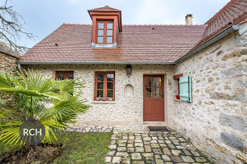 maison à Montfort-l'Amaury (78)