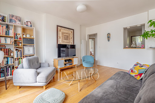 Apartment / penthouse purchase in Paris 7ème (75007)