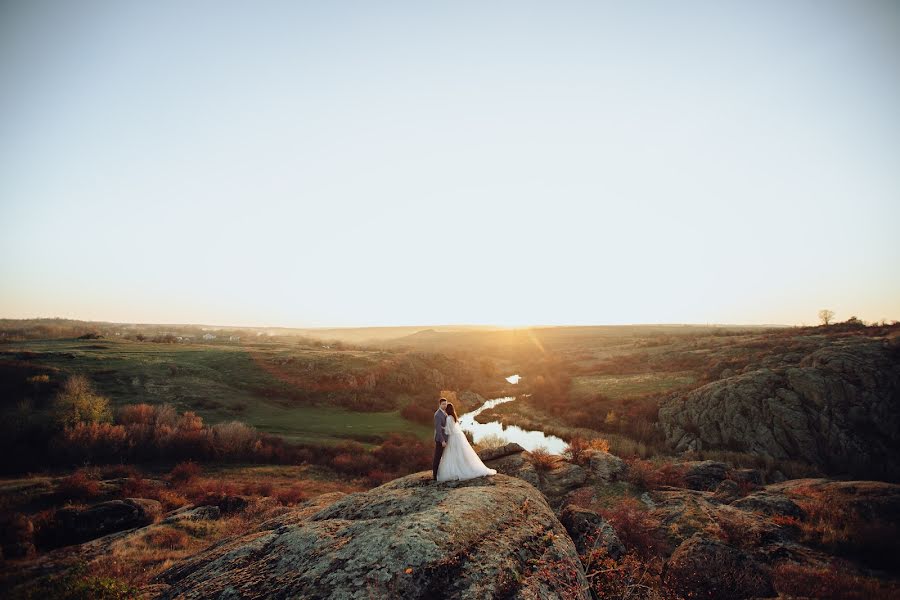 Wedding photographer Maksim Stanislavskiy (stanislavsky). Photo of 17 December 2018