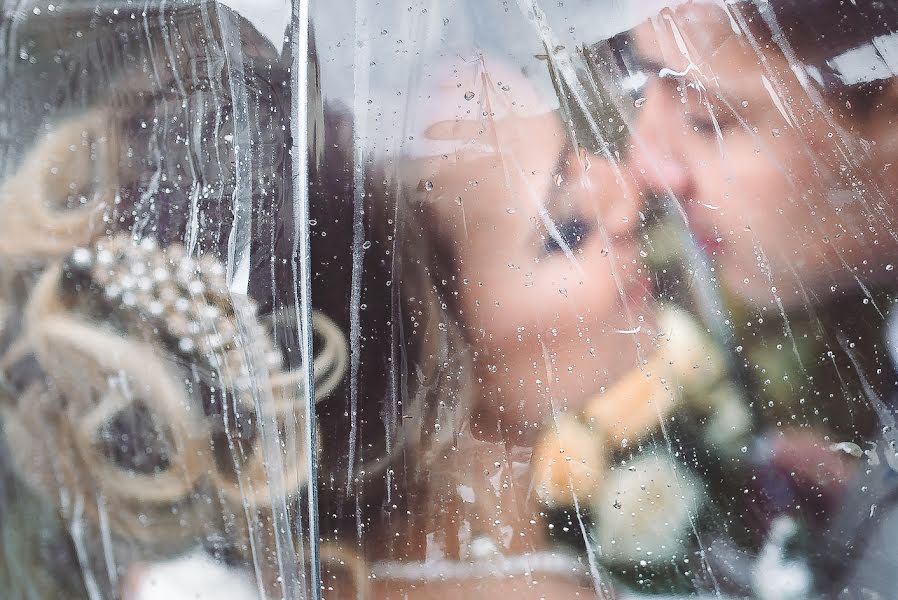 Fotógrafo de casamento Aleksandr Filippovich (filips). Foto de 1 de dezembro 2017