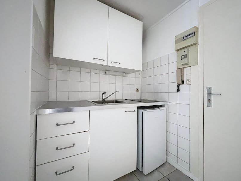 Location  appartement 1 pièce 23 m² à Nancy (54000), 395 €