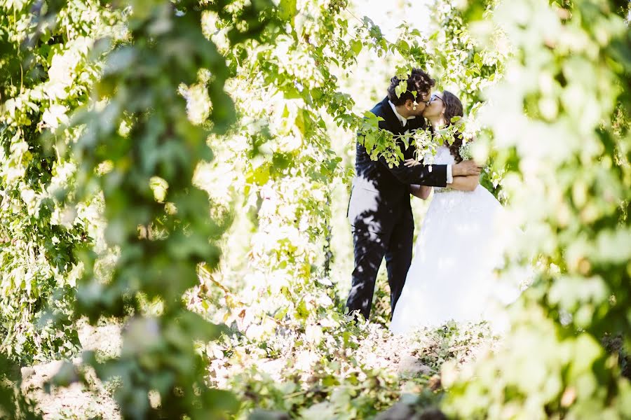 Wedding photographer Cezar Buliga (cezarbuliga). Photo of 10 April 2018