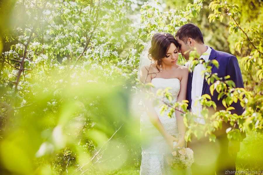 Fotógrafo de casamento Zhanna Elagina (zhanna). Foto de 16 de agosto 2015