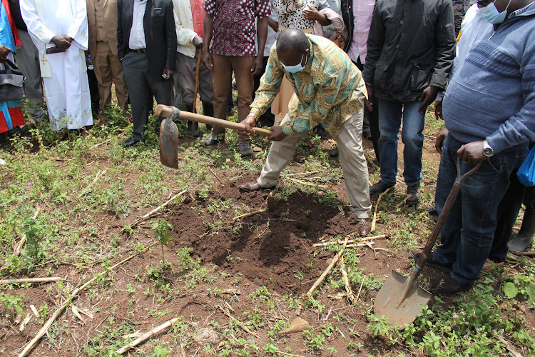 Ndhiwa MP Martin Owino during the groundbreaking ceremony for the construction of a KMTC in Ndhiwa town on September 8, 2020