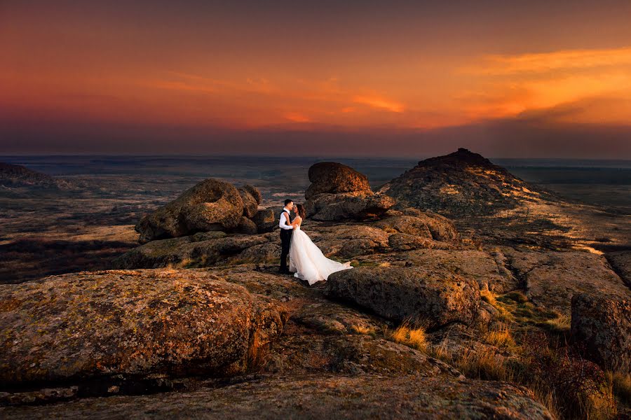 Fotograful de nuntă Pavel Gomzyakov (pavelgo). Fotografia din 15 noiembrie 2019