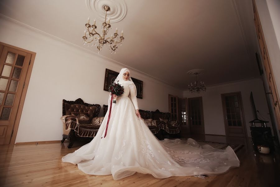 Photographe de mariage Azamat Khanaliev (khanaliev). Photo du 4 juin 2018