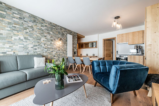 Apartment with pool 1