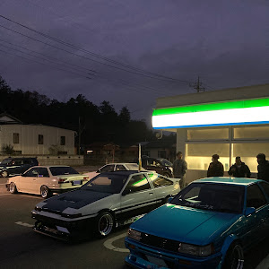 カローラレビン AE86