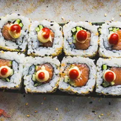 Spicy Salmon Rolls